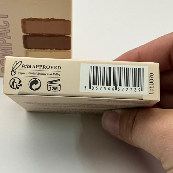 Revolution Face Powder Contour Compact Light Contouring palette 0.24 OZ 3 Pieces - Picture 4 of 6